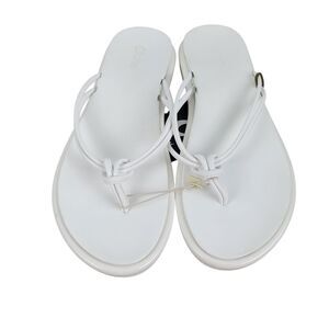 Olukai Women’s Aka Flip Flop Thong Sandals White Size 7 US MSRP $70 NEW